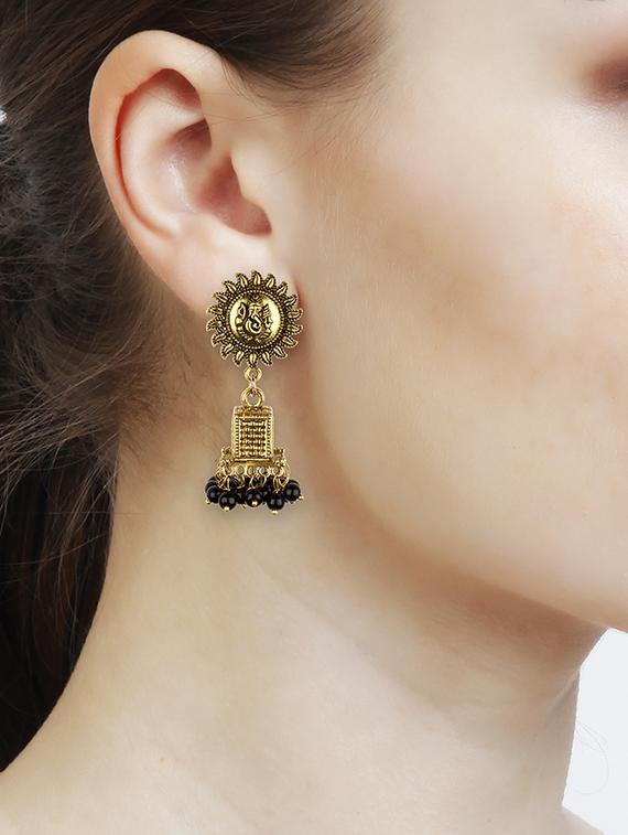 gold metal jhumka earring - 16961551 - Zoom Image - 4