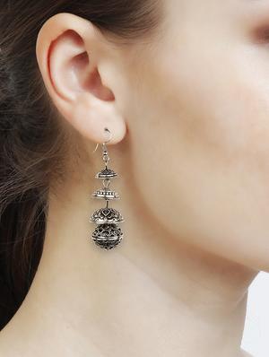 silver drop earring - 16961656 - Standard Image - 4