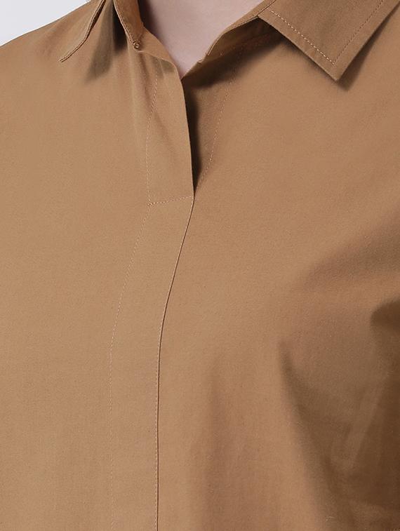 button detail solid shirt - 16962749 - Zoom Image - 5