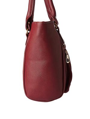 maroon leatherette (pu) regular handbag - 16963178 - Standard Image - 4