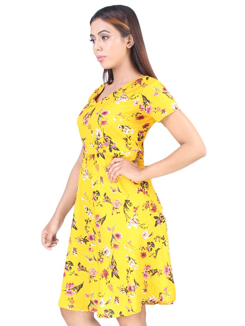 v-neck floral a-line dress - 16963733 - Zoom Image - 2