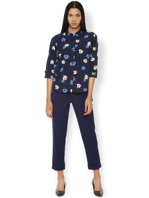 curved hem floral shirt - 16963741 - Standard Image - 3