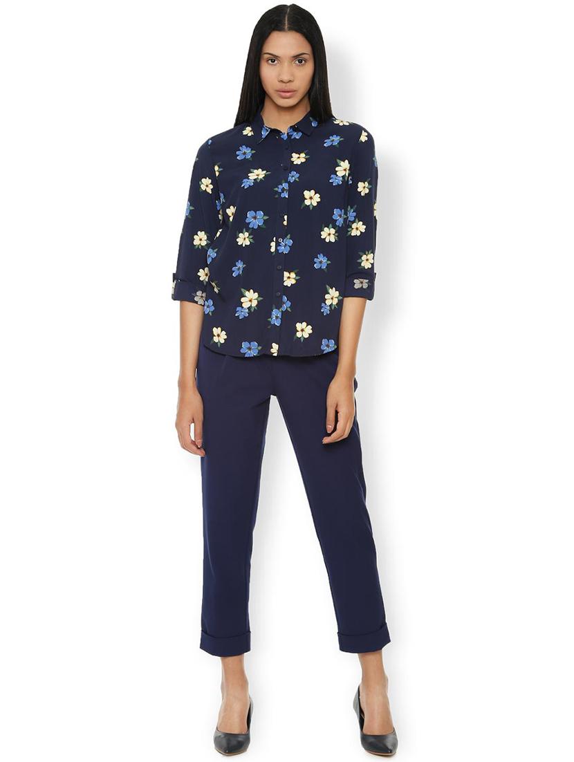 curved hem floral shirt - 16963741 - Zoom Image - 3