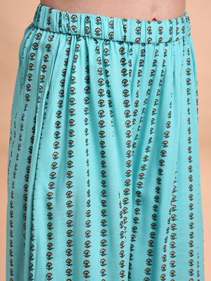 floral kurta palazzo set - 16963982 - Standard Image - 7