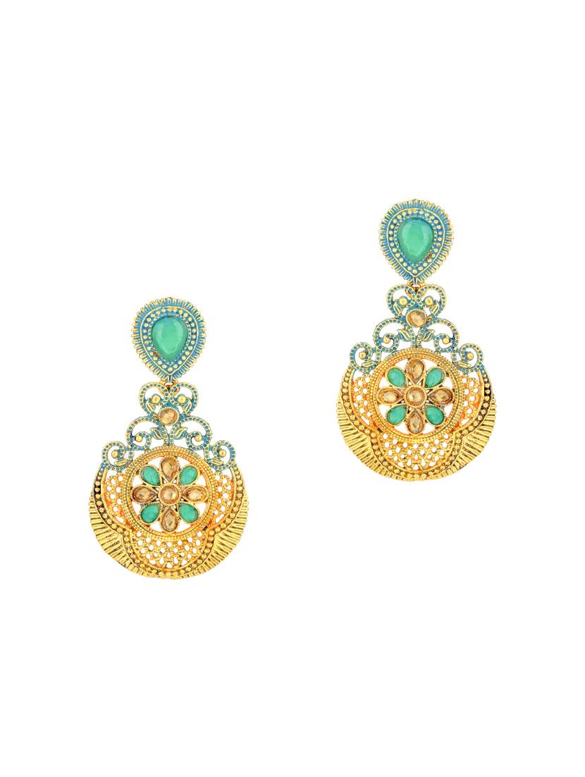 green brass chandellier earring maangtikka - 16964967 - Zoom Image - 3