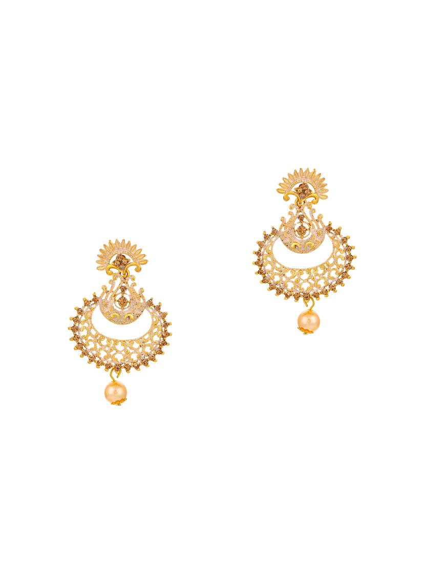 gold brass chandballi earring maangtikka - 16964970 - Zoom Image - 3