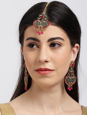 red brass chandellier earring maangtikka - 16965047 - Standard Image - 3