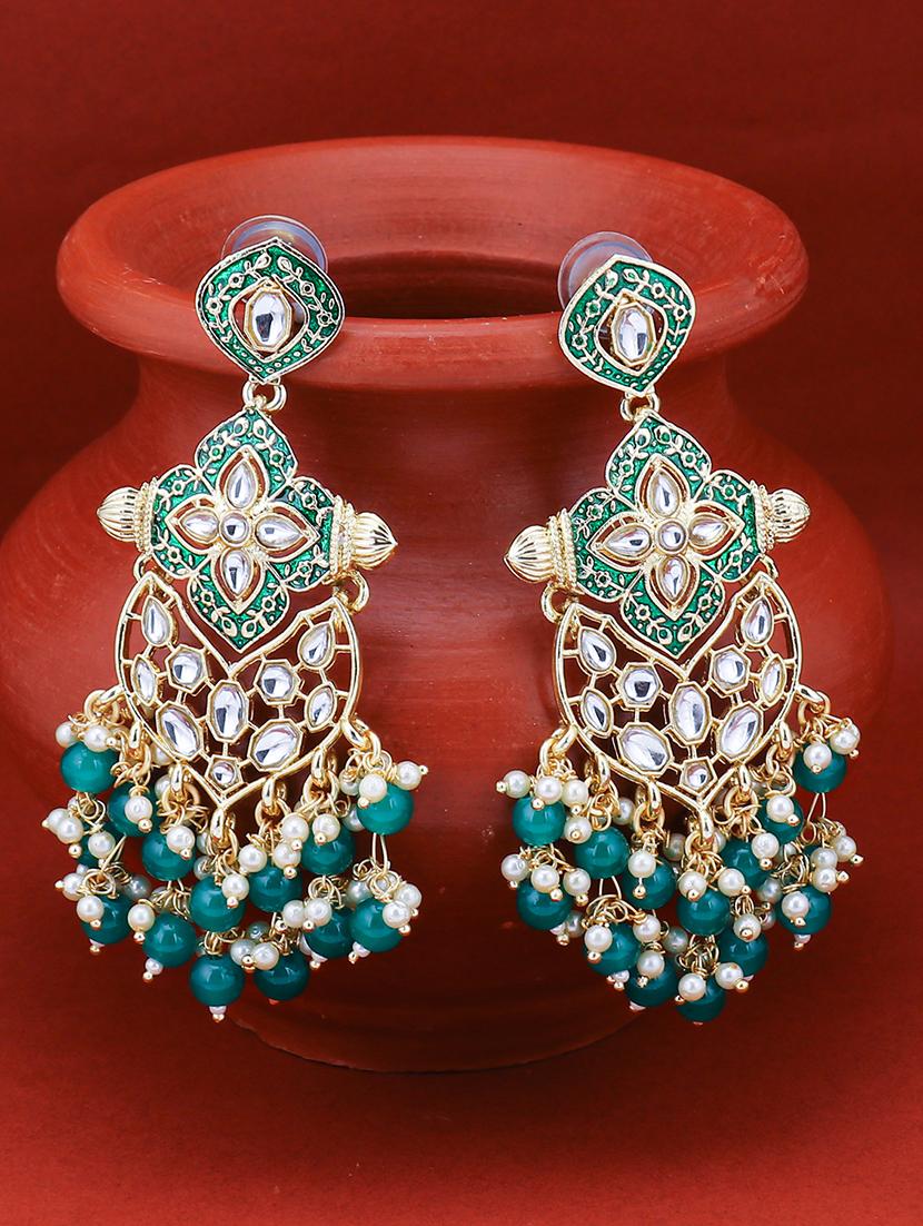 green brass chandellier earring - 16965071 - Zoom Image - 3