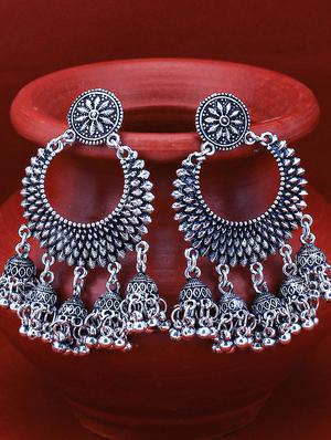 silver brass chandellier earring - 16965078 - Standard Image - 3