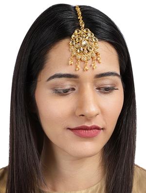 gold brass maang teeka - 16966090 - Standard Image - 4