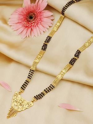 gold brass mangalsutra - 16966250 - Standard Image - 4