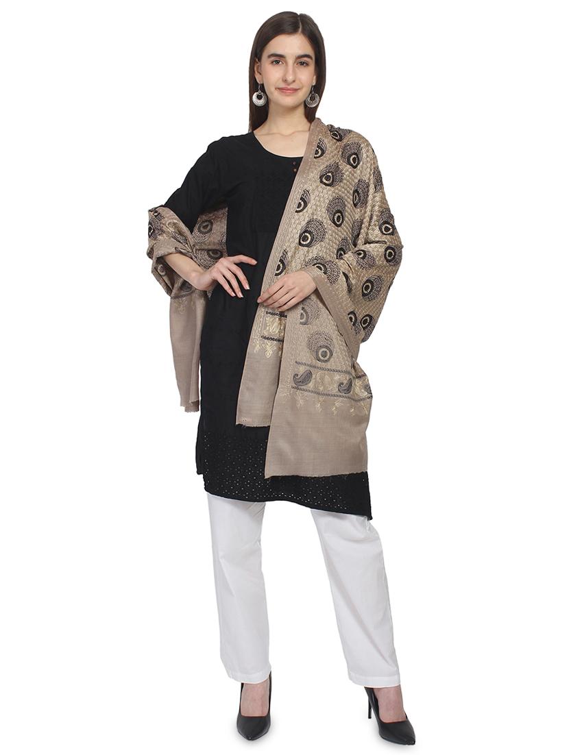multi colored wool stole - 16966577 - Zoom Image - 3