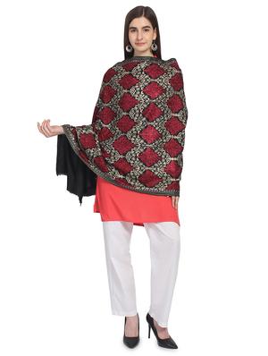 black wool stole - 16966579 - Standard Image - 2