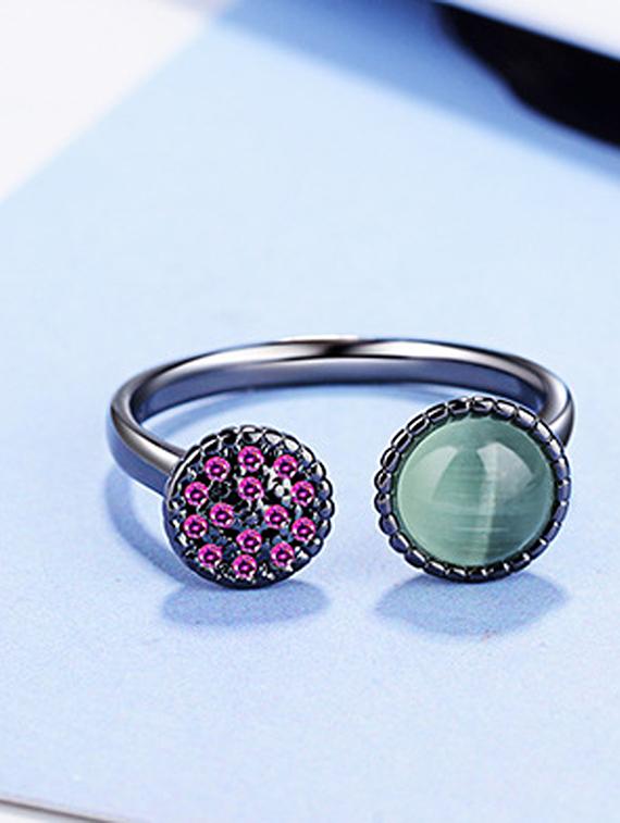 pink brass hand ring - 16966860 - Zoom Image - 1