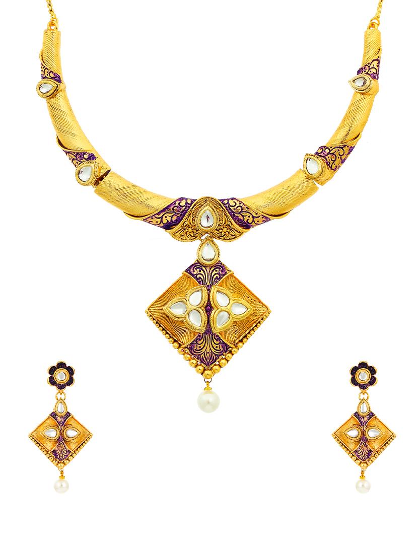 gold brass set & drop earrings - 16967542 - Zoom Image - 1