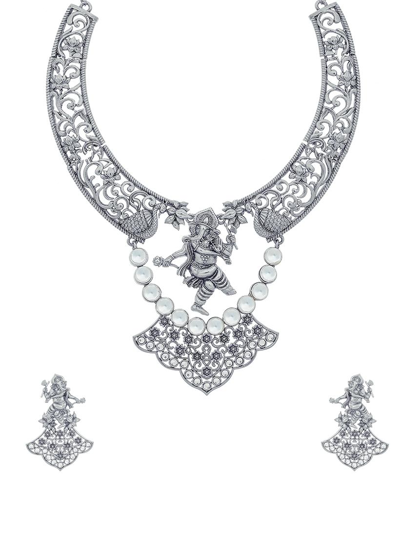 silver brass necklaces and earring - 16967647 - Zoom Image - 1