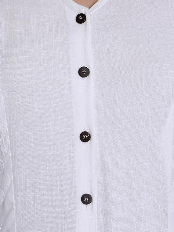 chikankari front slit a-line kurta - 16969198 - Zoom Image - 4