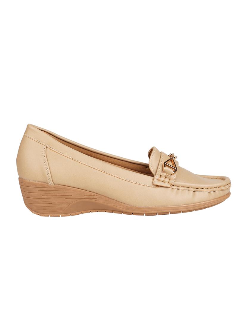beige slip on loafers - 16970233 - Zoom Image - 2