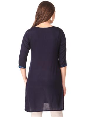 floral straight kurta - 16970662 - Standard Image - 3
