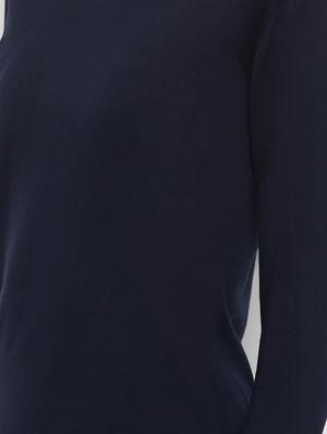 thumb hole sleeved boat neck tee - 16973417 - Standard Image - 5