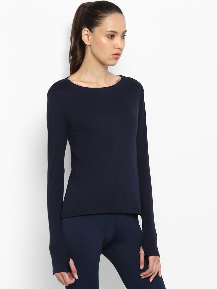 thumb hole sleeved boat neck tee - 16973417 - Zoom Image - 2