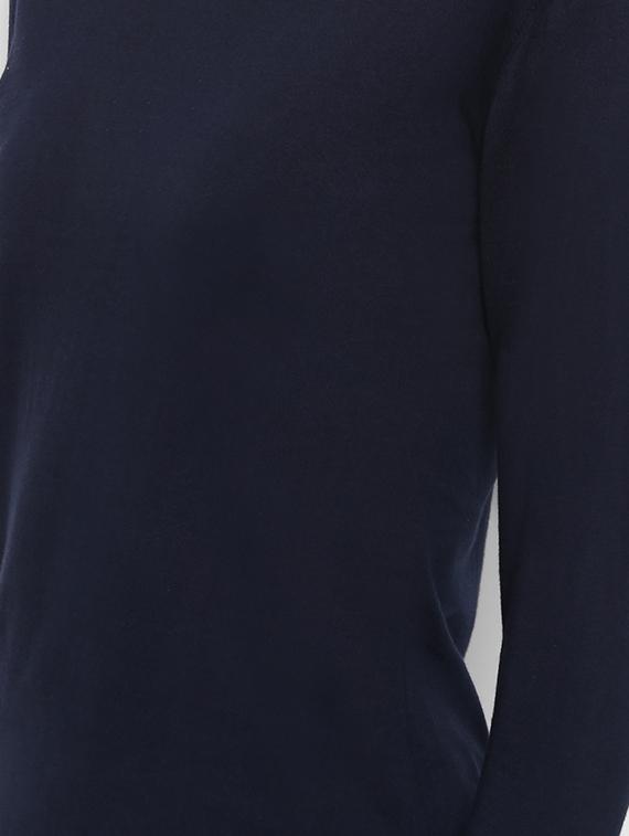thumb hole sleeved boat neck tee - 16973417 - Zoom Image - 5