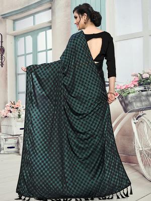 tassel detailed foil printed saree with blouse - 16977090 - Standard Image - 2