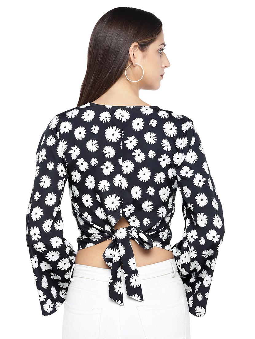 bell sleeves floral top - 16979088 - Zoom Image - 3