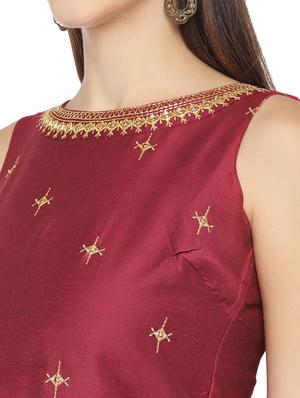 red cotton ethnic wear - 16979114 - Standard Image - 4