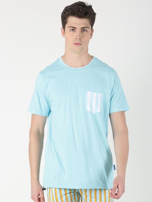 blue solid pocket t-shirt - 16983389 - Standard Image - 1