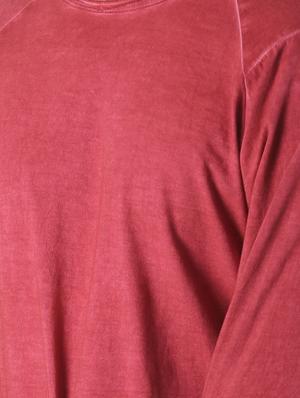 red solid raglan t-shirt - 16983395 - Standard Image - 5