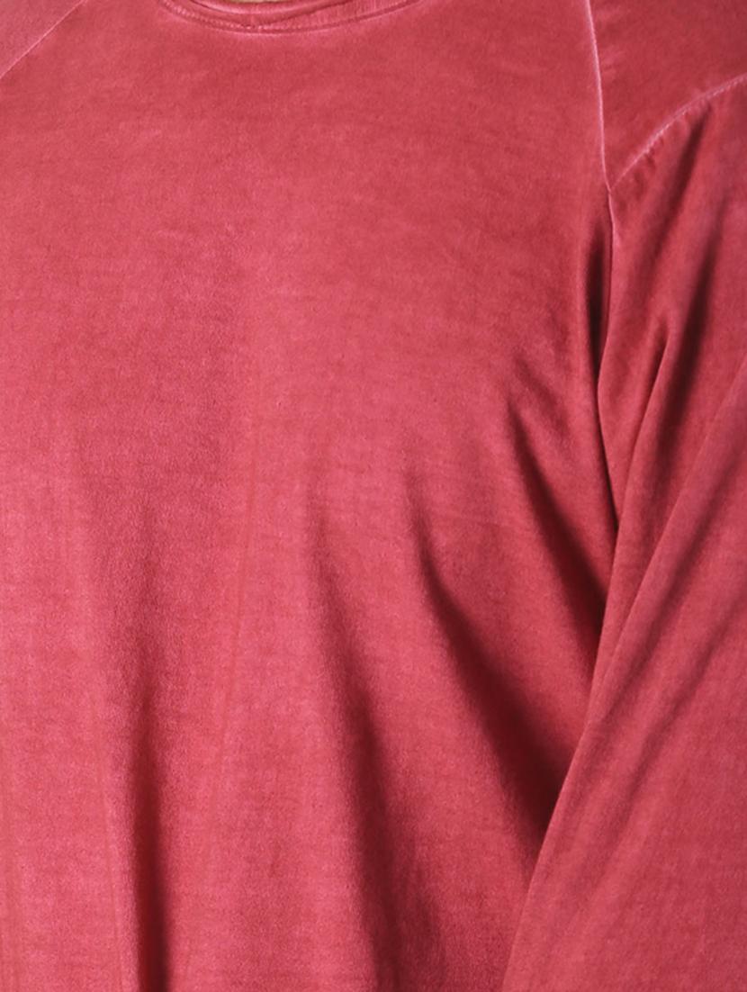 red solid raglan t-shirt - 16983395 - Zoom Image - 5