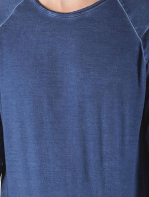 blue solid raglan t-shirt - 16983396 - Standard Image - 5