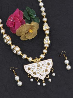 white metal long necklace - 16983954 - Standard Image - 4