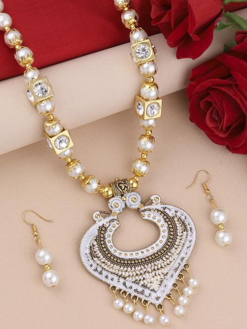 white metal long necklace - 16983955 - Standard Image - 1