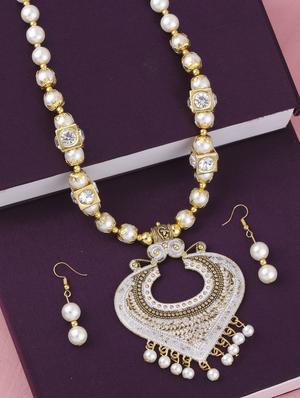 white metal long necklace - 16983955 - Standard Image - 4