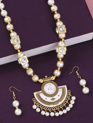 white metal long necklace - 16983956 - Standard Image - 4