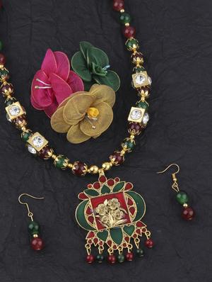 multi colored metal long necklace - 16983961 - Standard Image - 4