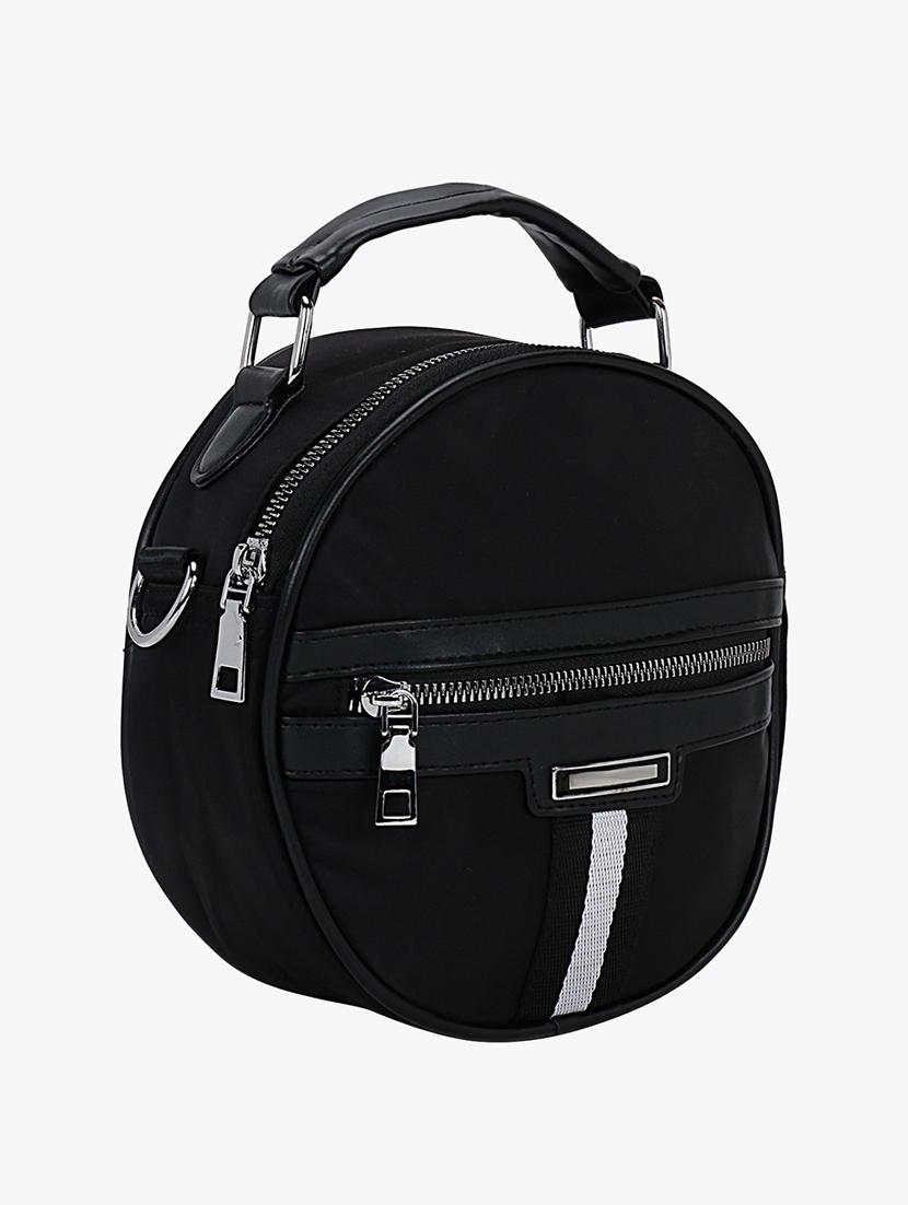 black leatherette (pu) regular sling bag - 16984021 - Zoom Image - 4