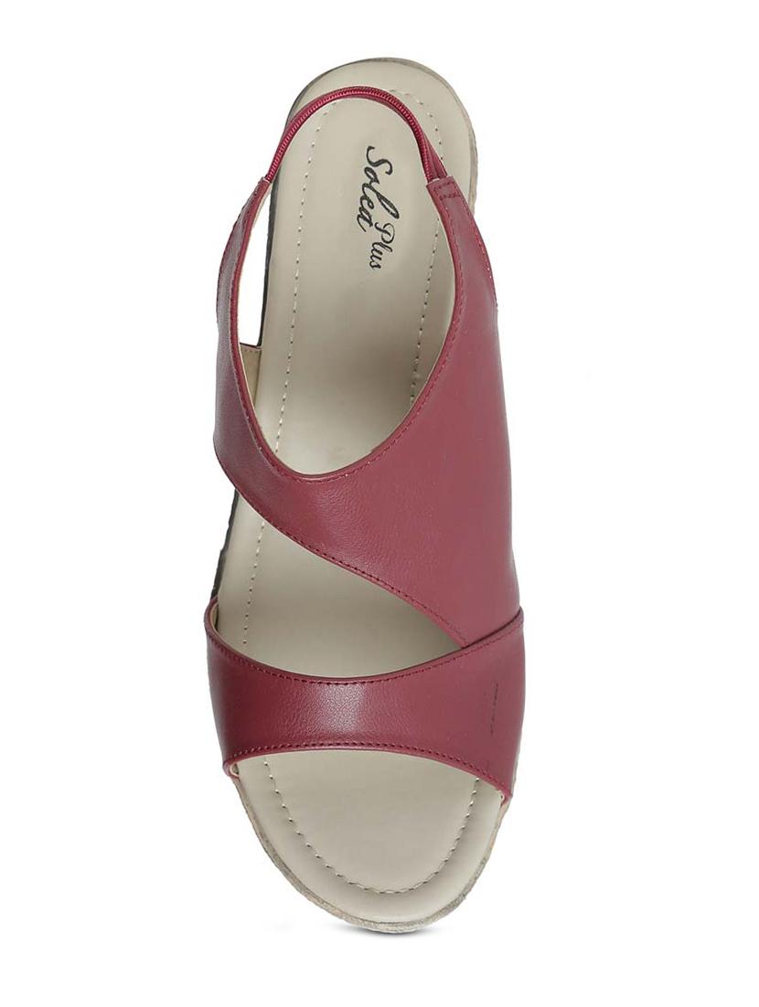 red back strap sandal - 16984888 - Zoom Image - 4
