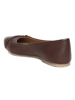 brown pu jutis - 16984971 - Standard Image - 3