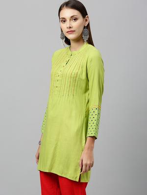 pintucks straight kurti - 16987264 - Standard Image - 2
