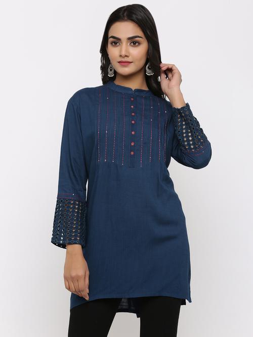 pintucks straight kurti - 16987267 - Very Small Image - 1