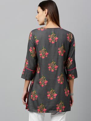 block print straight kurti - 16987269 - Standard Image - 3