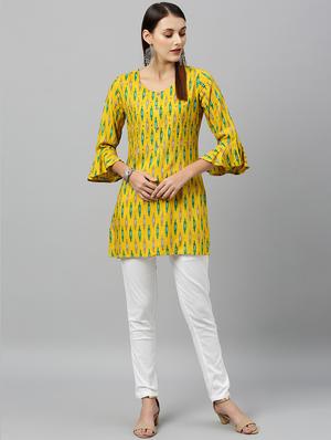 ikat print straight kurti - 16987272 - Standard Image - 4