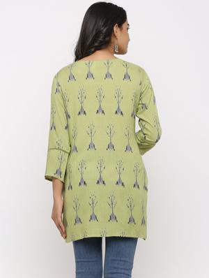 ikat print straight kurti - 16987275 - Standard Image - 4