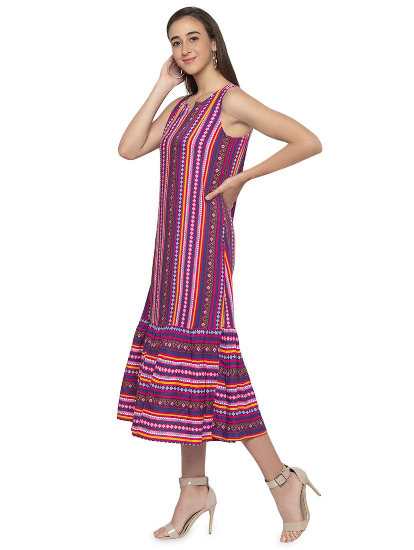 notch neck printed dress - 16989816 - Zoom Image - 2