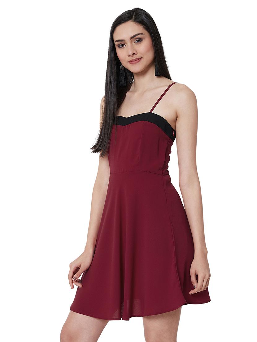 shoulder strap flared dress - 16990158 - Zoom Image - 2