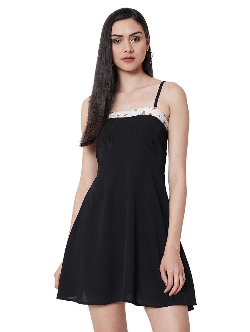 shoulder strap flared dress - 16990159 - Zoom Image - 1