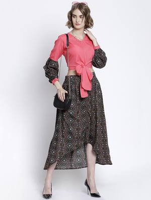 printed sleeves tie front crop top - 16992437 - Standard Image - 4